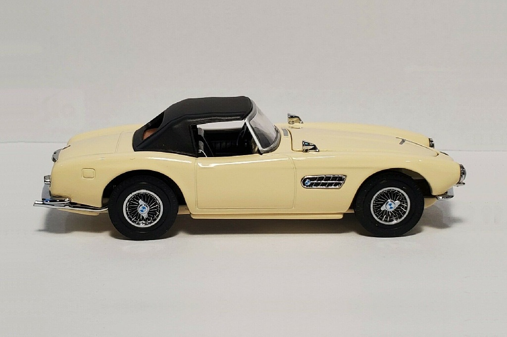 Matchbox Collectibles YY033/SB; 1957 BMW 507